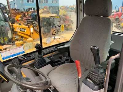 Колёсный экскаватор Volvo EW 60 E