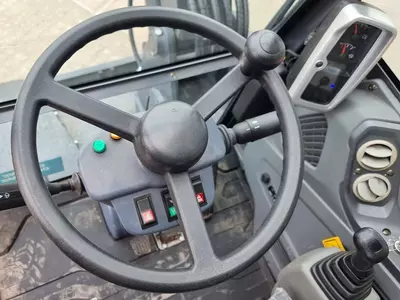 Kolёsli ekskavator Doosan DX60W