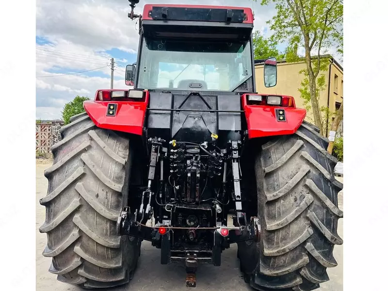 Колесный трактор Case IH Magnum 7210