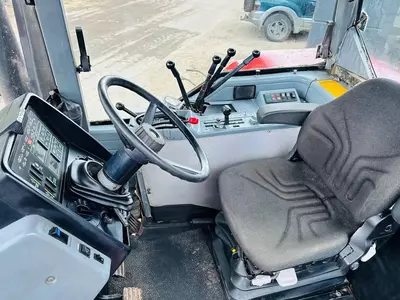 Колесный трактор Case IH Magnum 7210