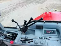 Колесный трактор Case IH Magnum 7210 - Тракторы