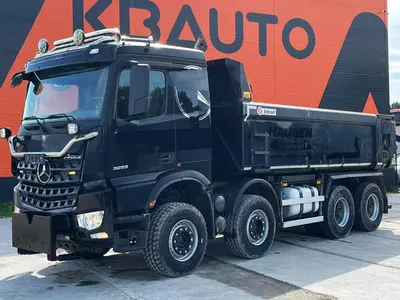 Самосвал Mercedes-Benz Arocs 3253 8x4