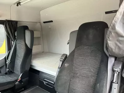 Самосвал Mercedes-Benz Arocs 2658 6x4 RETARDER