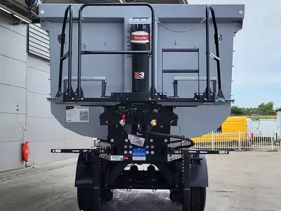 Kögel o‘z-o‘zidan tushadigan yarim tirkamalar