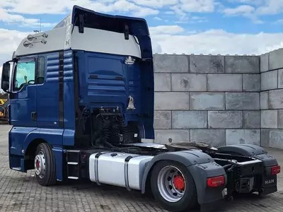 Toshuvchi yuk mashinasi MAN TGX 18.500 4X2