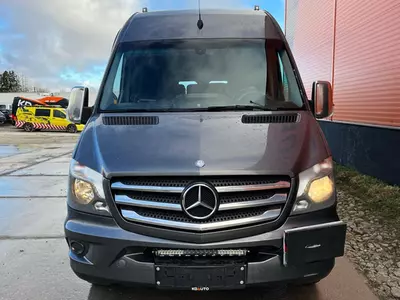 Микроавтобус Mercedes-Benz Sprinter 519 CDI 23 SEATS / AC / AUXILIARY HEATING