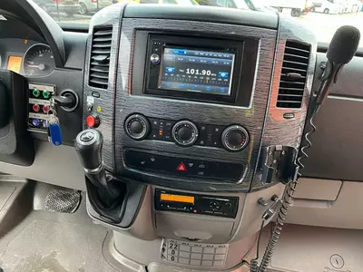 Микроавтобус Mercedes-Benz Sprinter 519 CDI 23 SEATS / AC / AUXILIARY HEATING