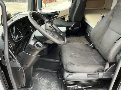 Тягач Mercedes-Benz Actros 1842 4x2 STREAM SPACE / RETARDER