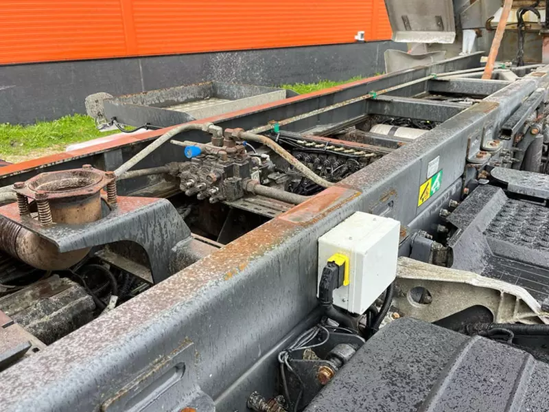 Samоsvаl Volvo FMX 540 8×4 RETARDER