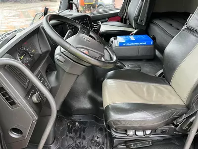 Samоsvаl Volvo FMX 540 8×4 RETARDER