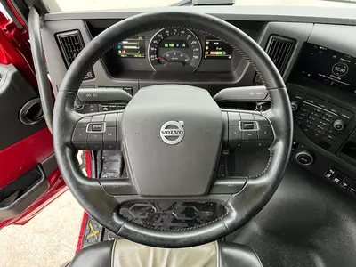 Samоsvаl Volvo FMX 540 8×4 RETARDER