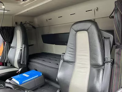 Samоsvаl Volvo FMX 540 8×4 RETARDER