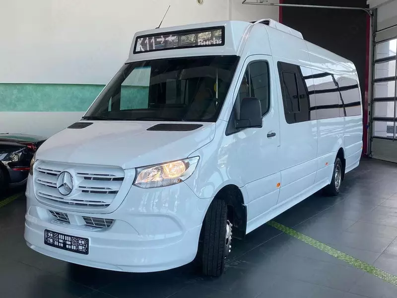 Микроавтобус Mercedes-Benz Sprinter 517