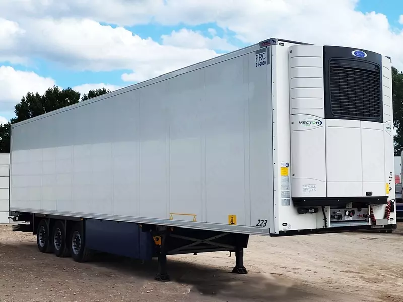 Sovutkichli yarim tirkama Schmitz