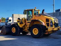 G‘ildirakli yuklagich Volvo L150H - 961 386 510 so'm