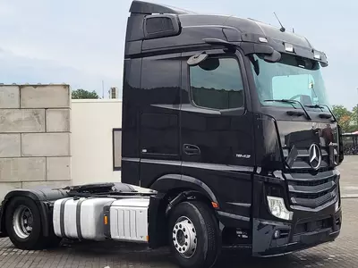 Тягач Mercedes Actros 1942 4X2