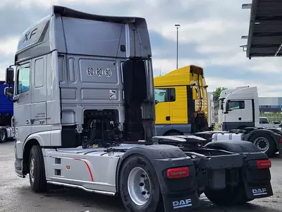 Седельный тягач DAF XF 510 4X2