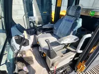 Гусеничные экскаваторы Hyundai R245 LR Экскаваторы