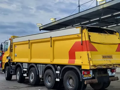 Самосвал Ginaf X6 5350 CTSE 10X6 AJK