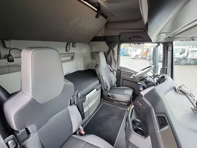 Тягач MAN TGX 18.520 4X2