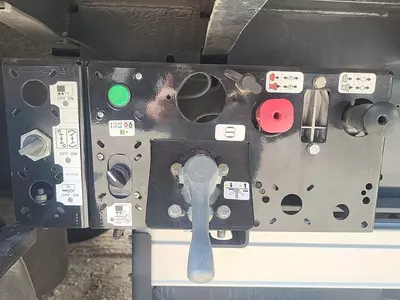 Полуприцеп Wielton Closed Box