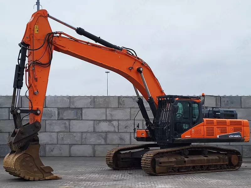 Doosan DX420 LC-5 gusenitsali ekskavator