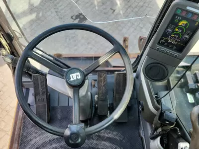 Колесный экскаватор Caterpillar M313 D