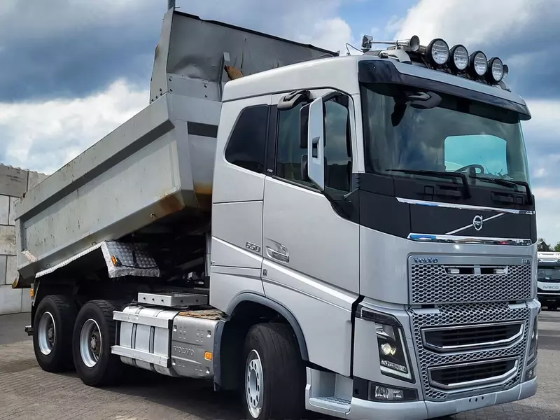 Samossal Volvo FH16 650 6X4