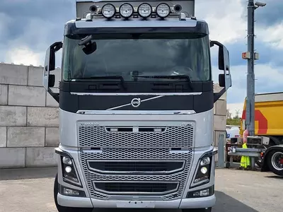 Samossal Volvo FH16 650 6X4