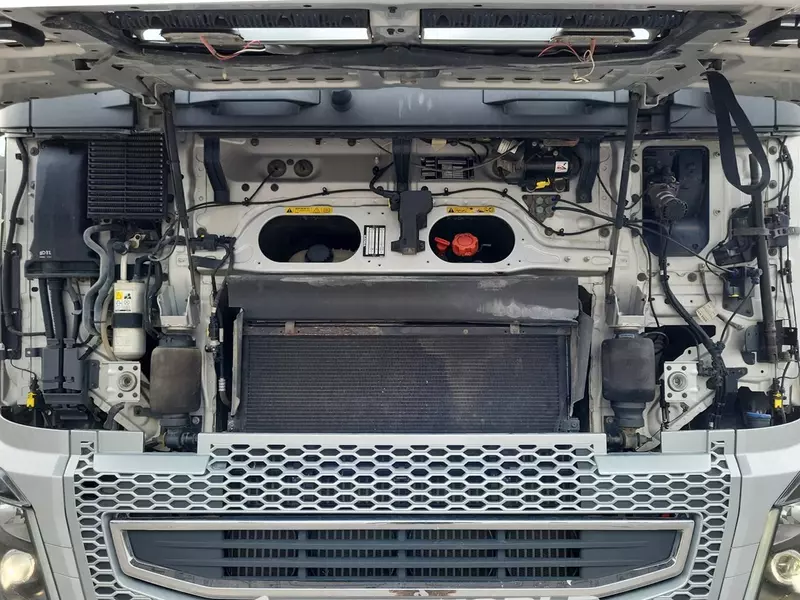 Samossal Volvo FH16 650 6X4