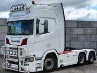 Tortuvchi Scania R 590 6X4