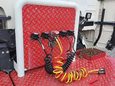 Тягач Scania R 590 6X4