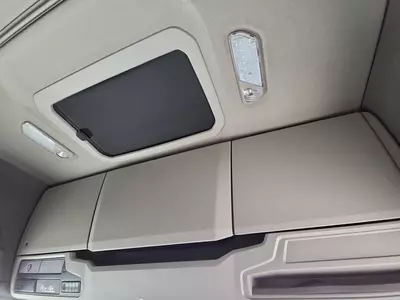 Тягач Scania R 590 6X4