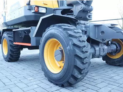 Volvo EW60E g‘ildirakli ekskavator