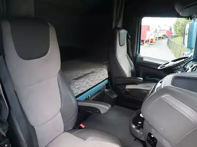 Автовоз DAF XF 460 6X2