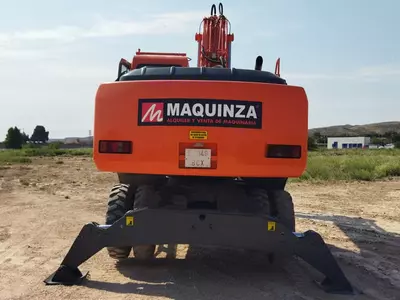 DAEWOO 210 W-V M4E (LOC) g‘ildirakli ekskavator