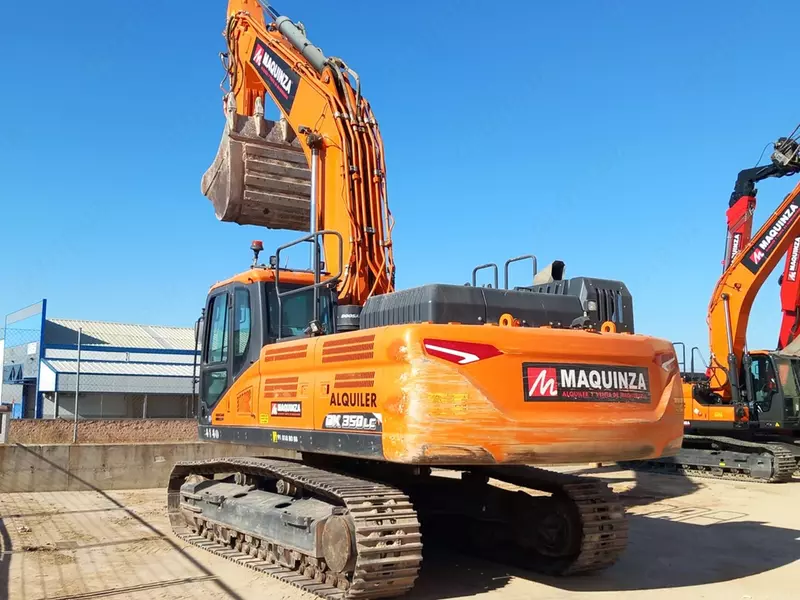 Гусеничный экскаватор DOOSAN DX350LC-7