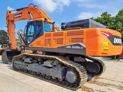 Гусеничный экскаватор Doosan DX 530 LC-7 M