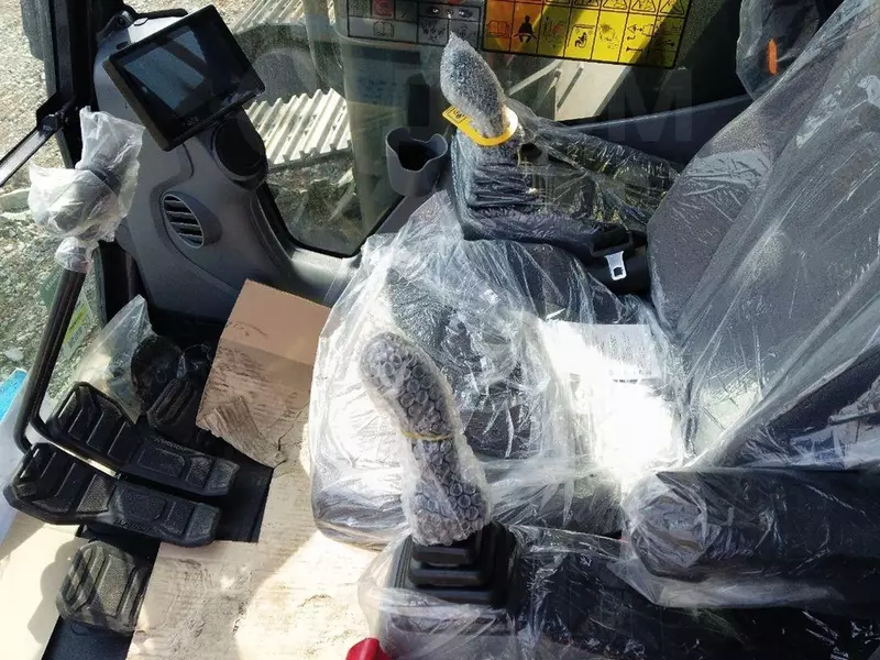 Гусеничный экскаватор Doosan DX 530 LC-7 M