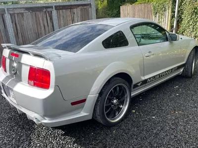 Afsonaviy sport avtomobili Ford Mustang GT Afsonaviy sport avtomobili Ford Mustang GT