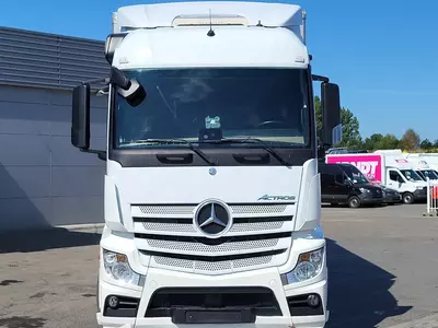 Грузовик Mercedes Actros 1842 4X2 Trouillet