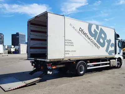 Грузовик Mercedes Actros 1842 4X2 Trouillet