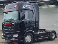 Scania R500 4X2 tortuvchi yuk mashinasi