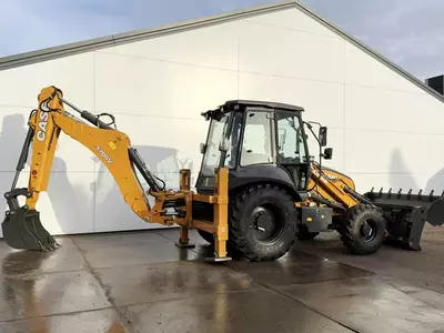 Экскаватор-погрузчик Case 570SV 4WD