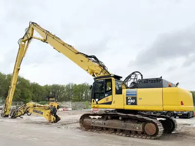 G‘usenichli ekskavator Komatsu PC490LC-10 UHD – 29 metrli demontaj