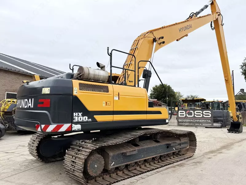 Uzun qo‘llikli ekskavator Hyundai HX300LR