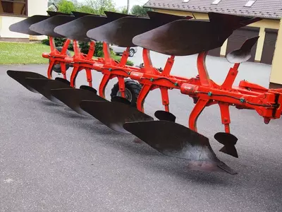 Плуг оборотный Kuhn Kuhn Vari-Master 150 4+1