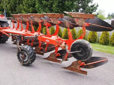 Плуг оборотный Kuhn Kuhn Vari-Master 150 4+1