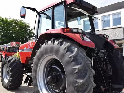 Трактор колесный Case IH 7210 Magnum Pro