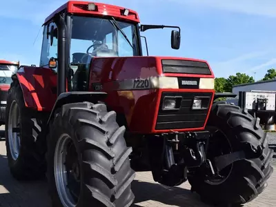 Трактор колесный Case IH 7220 Magnum